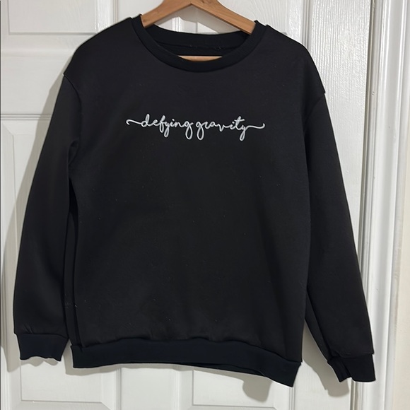 Black Crewneck Sweater - Size US Small - Picture 1 of 7